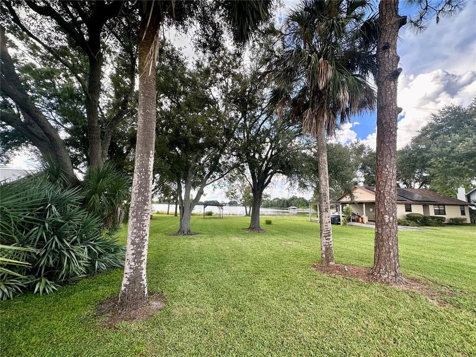 На продажу: $329,900 (2 спален, 2 ванн, 1319 Квадратных фут)