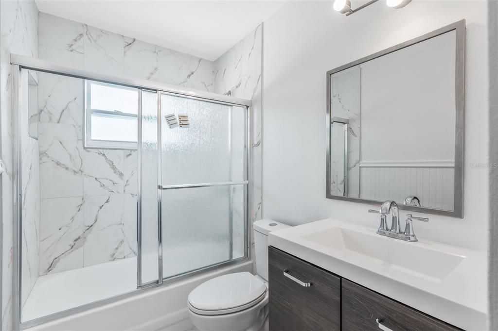 На продажу: $420,000 (3 спален, 2 ванн, 1974 Квадратных фут)