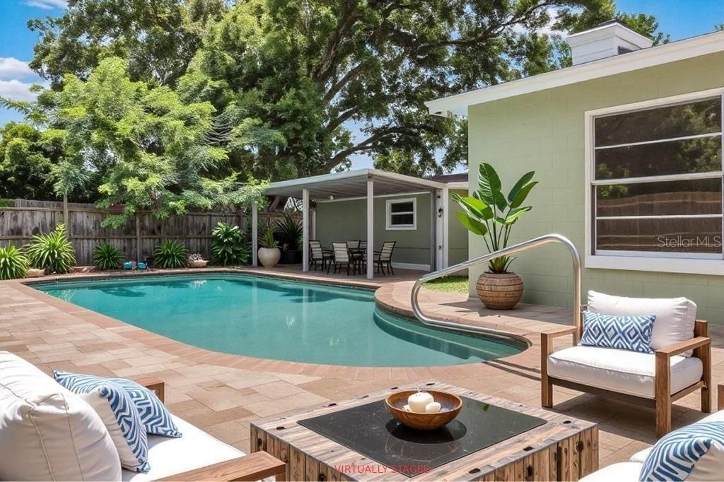 На продажу: $420,000 (3 спален, 2 ванн, 1974 Квадратных фут)