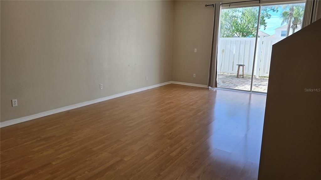 En Renta: $1,750 (2 camas, 2 baños, 1447 Pies cuadrados)