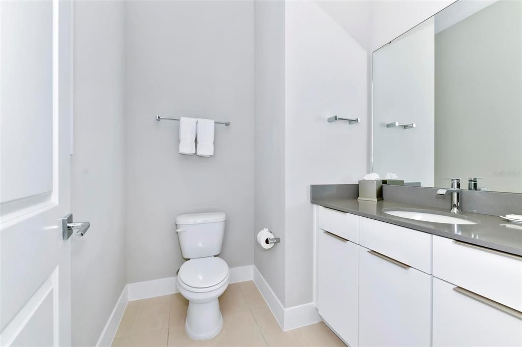 待售: $375,000 (3 贝兹, 3 浴室, 1500 平方英尺)