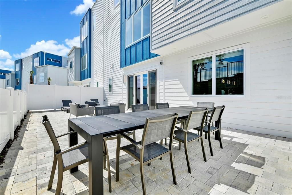 待售: $375,000 (3 贝兹, 3 浴室, 1500 平方英尺)