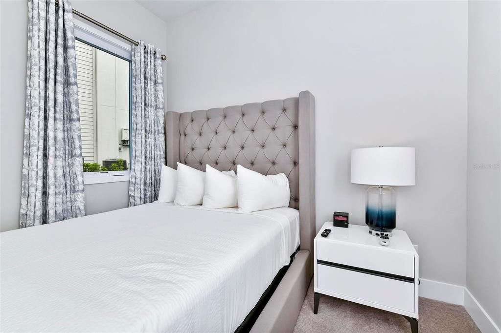 待售: $375,000 (3 贝兹, 3 浴室, 1500 平方英尺)