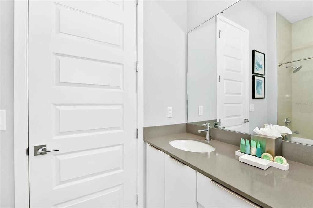 待售: $375,000 (3 贝兹, 3 浴室, 1500 平方英尺)