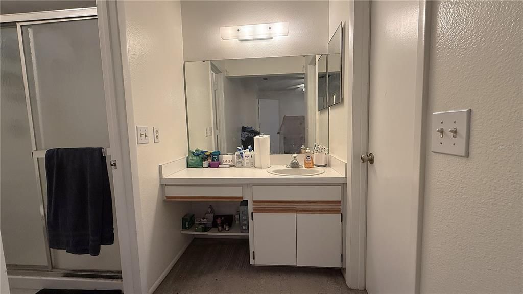 На продажу: $275,000 (2 спален, 2 ванн, 1092 Квадратных фут)