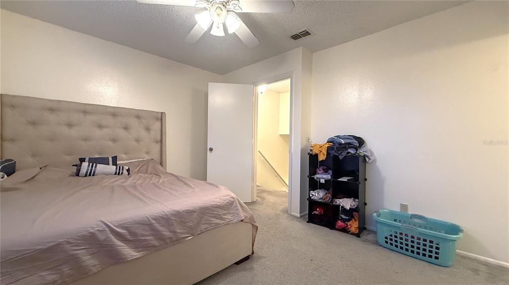 На продажу: $275,000 (2 спален, 2 ванн, 1092 Квадратных фут)