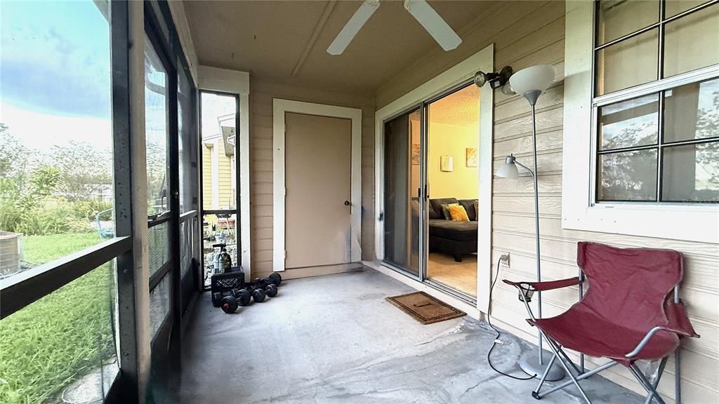 На продажу: $275,000 (2 спален, 2 ванн, 1092 Квадратных фут)