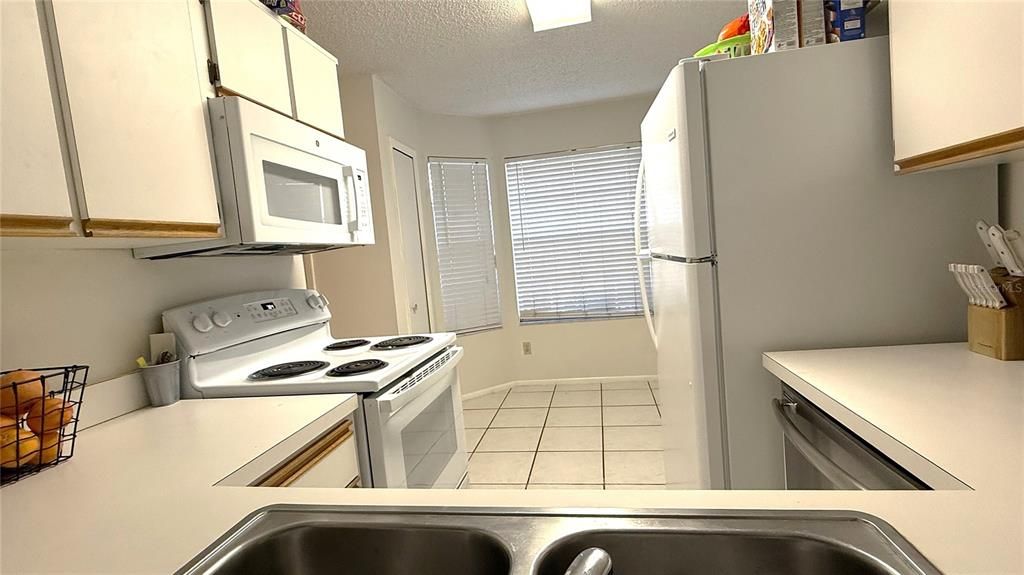 На продажу: $275,000 (2 спален, 2 ванн, 1092 Квадратных фут)