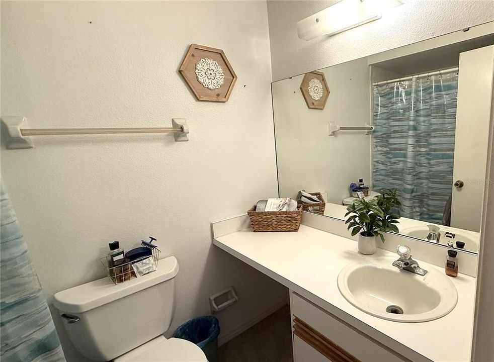 На продажу: $275,000 (2 спален, 2 ванн, 1092 Квадратных фут)