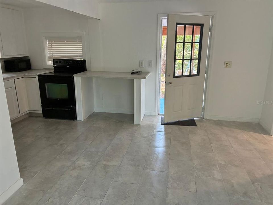 En Renta: $1,200 (2 camas, 1 baños, 636 Pies cuadrados)