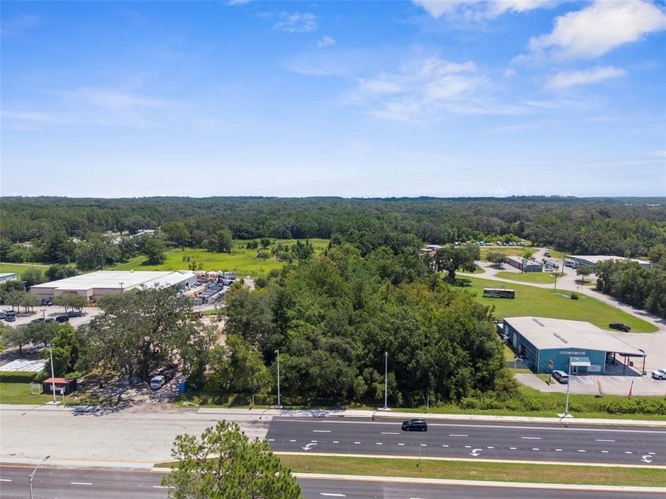 合同活跃: $295,000 (0.77 acres)