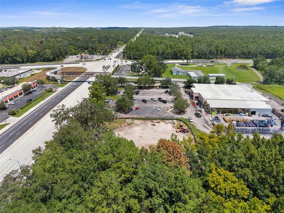 合同活跃: $295,000 (0.77 acres)