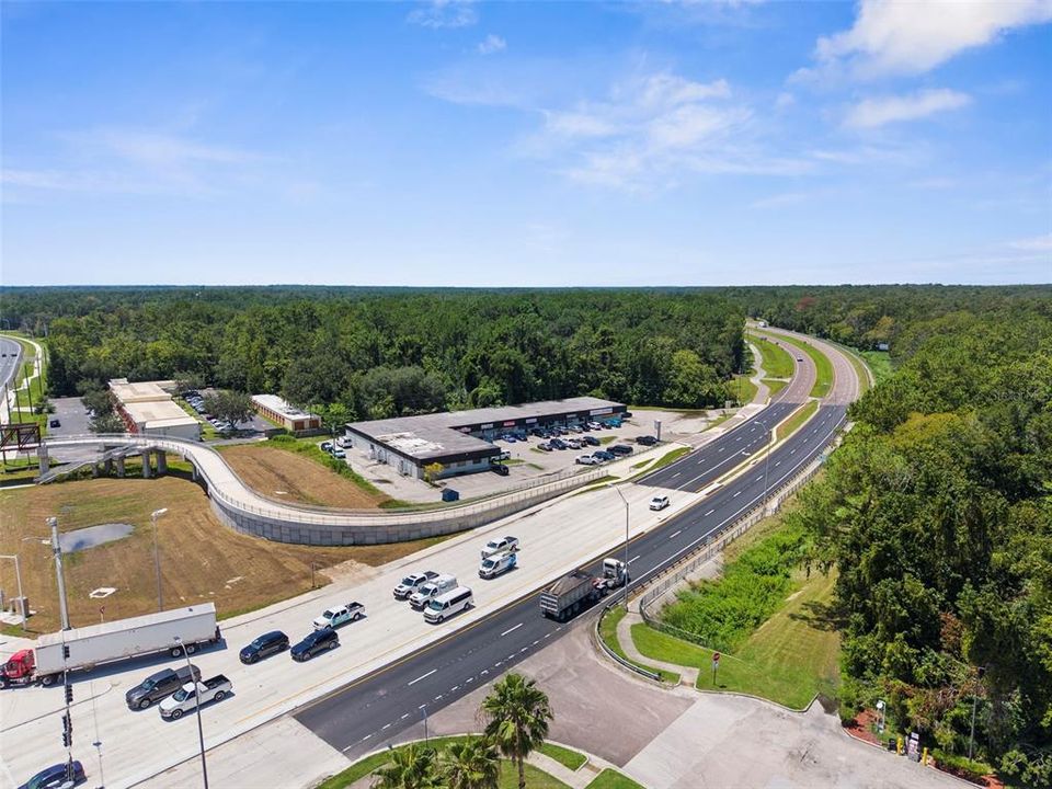 合同活跃: $295,000 (0.77 acres)