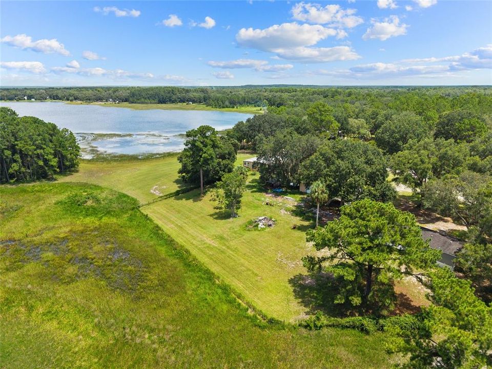 For Sale: $699,000 (6 beds, 4 baths, 3304 Square Feet)