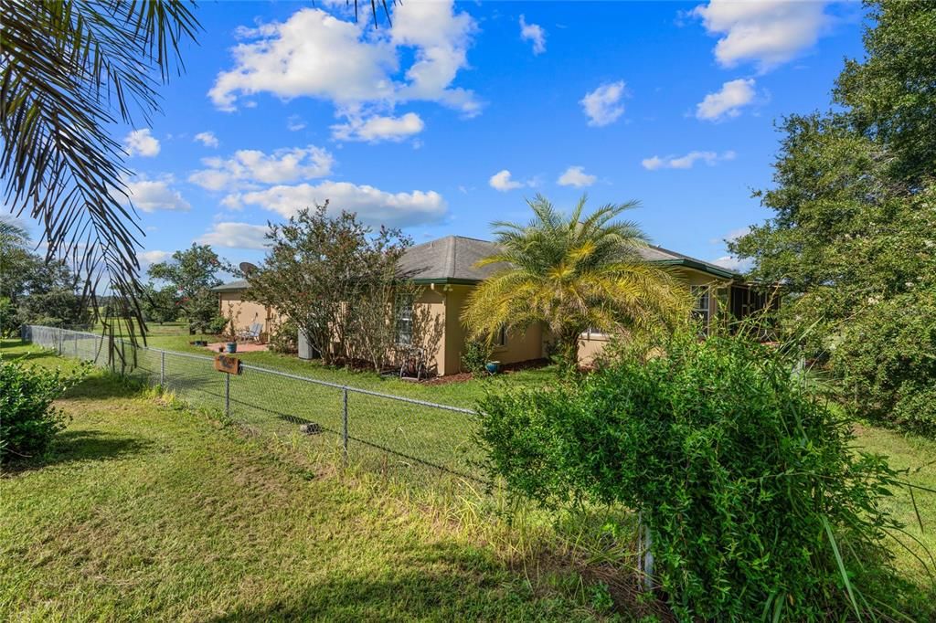 For Sale: $624,900 (4 beds, 3 baths, 3000 Square Feet)