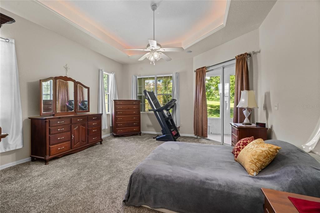 For Sale: $624,900 (4 beds, 3 baths, 3000 Square Feet)