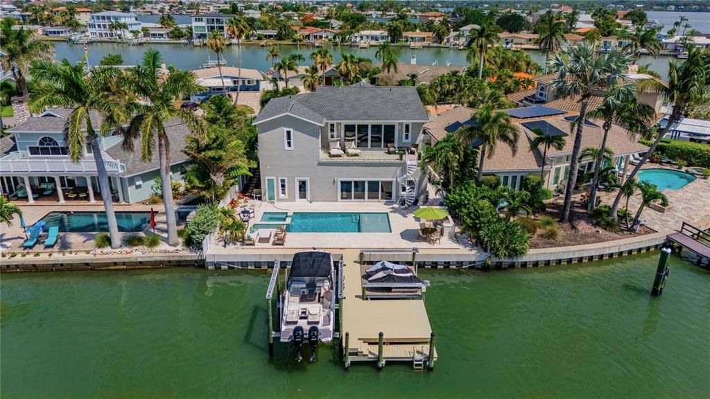 待售: $2,449,000 (5 贝兹, 5 浴室, 3767 平方英尺)