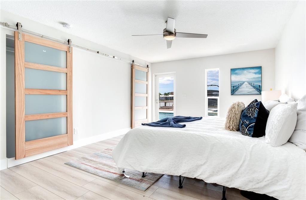 待售: $2,449,000 (5 贝兹, 5 浴室, 3767 平方英尺)