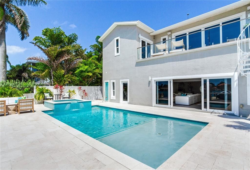 待售: $2,449,000 (5 贝兹, 5 浴室, 3767 平方英尺)