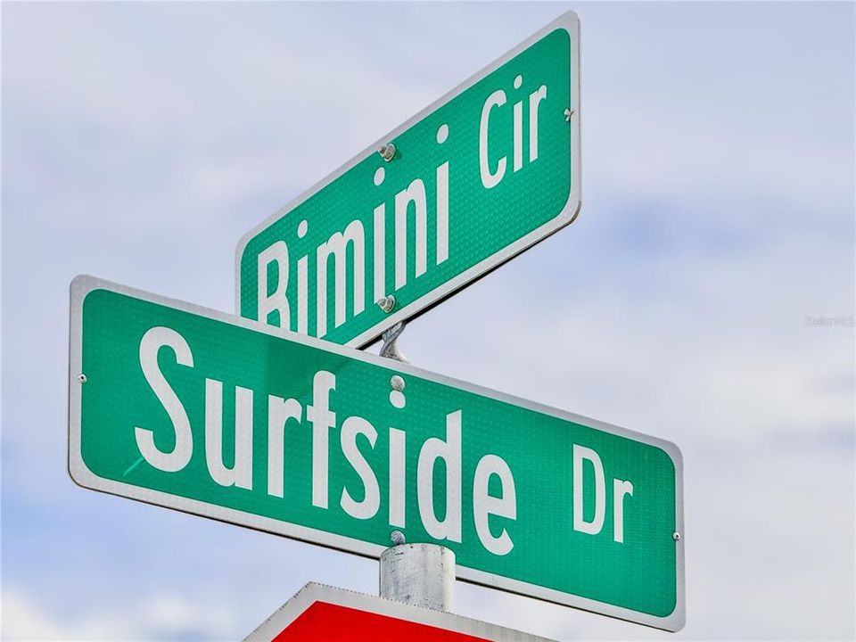 En Venta: $519,900 (4 camas, 2 baños, 1890 Pies cuadrados)