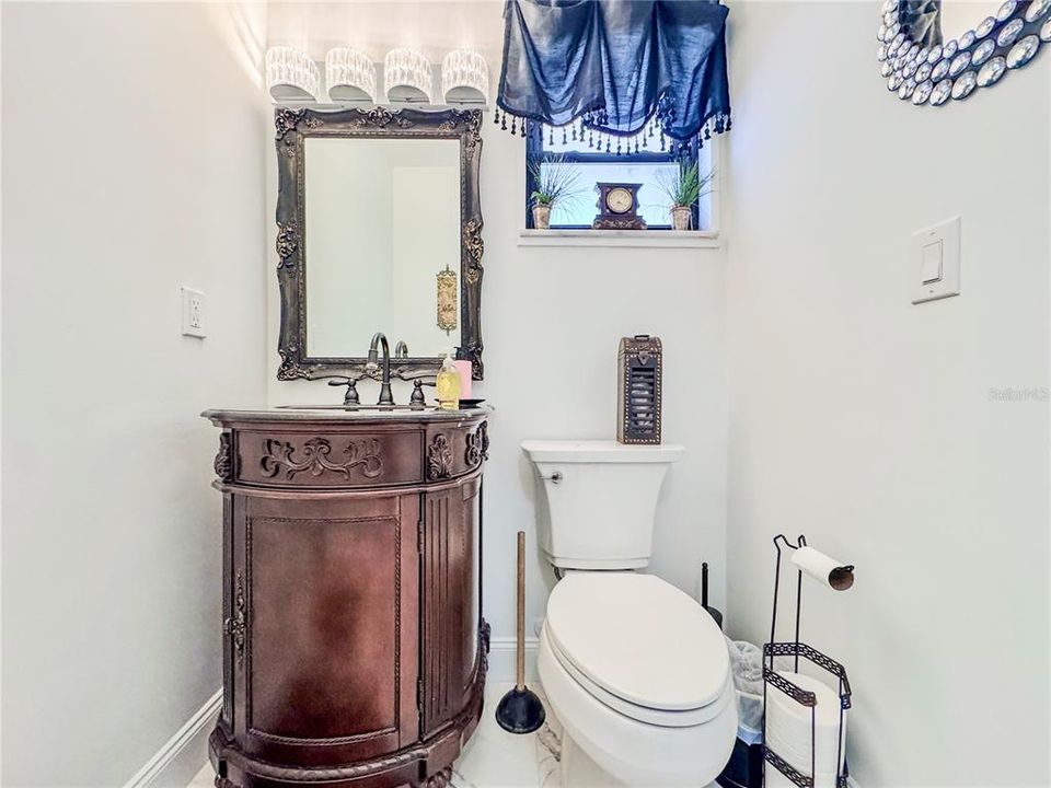 En Venta: $519,900 (4 camas, 2 baños, 1890 Pies cuadrados)