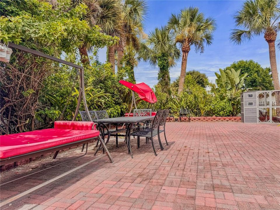 En Venta: $519,900 (4 camas, 2 baños, 1890 Pies cuadrados)