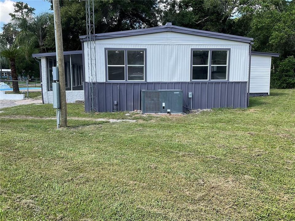 For Sale: $194,900 (4 beds, 2 baths, 1554 Square Feet)