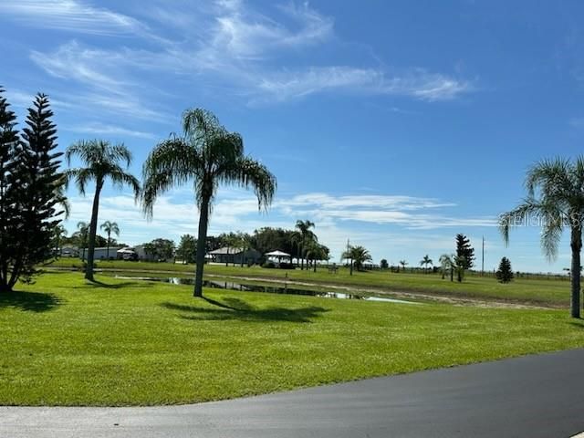 En Venta: $59,900 (0.04 acres)