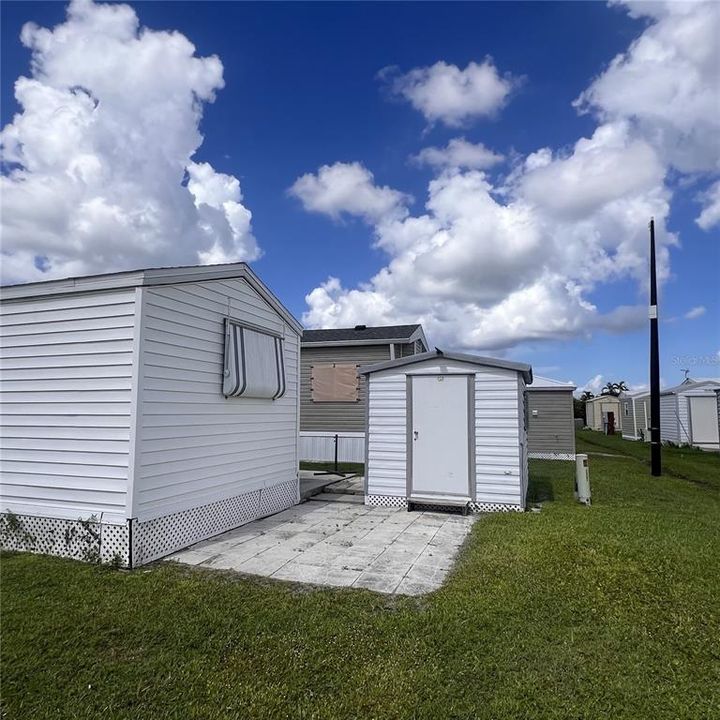 На продажу: $95,000 (1 спален, 1 ванн, 396 Квадратных фут)