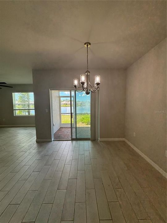 В аренду: $2,150 (4 спален, 2 ванн, 1848 Квадратных фут)