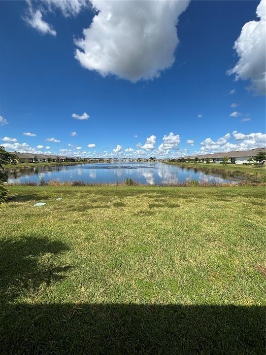 В аренду: $2,150 (4 спален, 2 ванн, 1848 Квадратных фут)