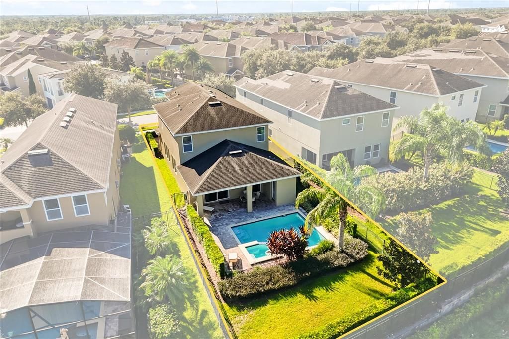 Active With Contract: $570,000 (6 beds, 5 baths, 3099 Square Feet)