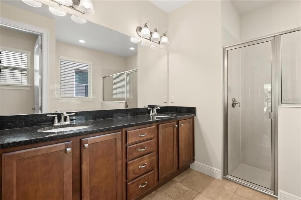 Active With Contract: $570,000 (6 beds, 5 baths, 3099 Square Feet)