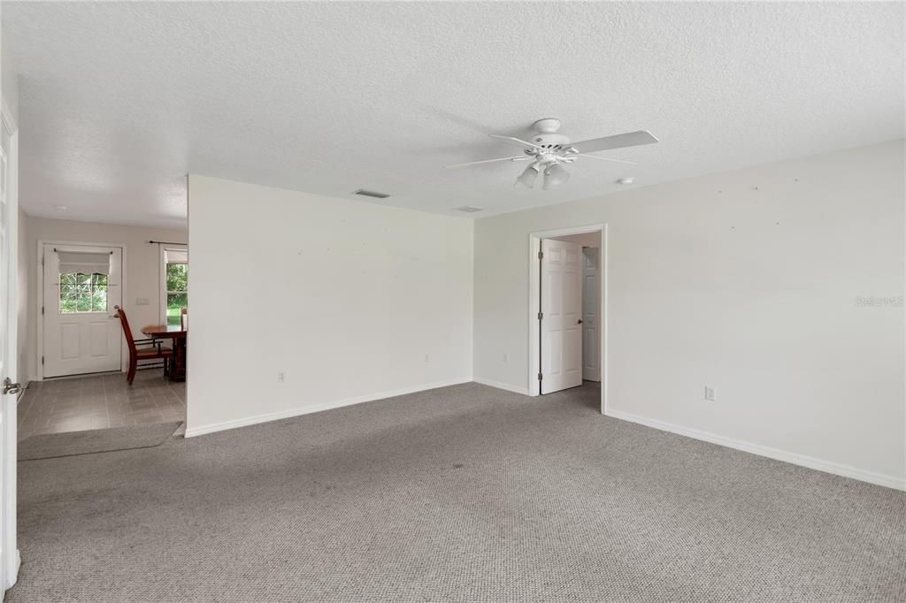 На продажу: $599,900 (6 спален, 5 ванн, 3752 Квадратных фут)