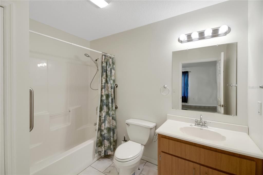 На продажу: $599,900 (6 спален, 5 ванн, 3752 Квадратных фут)