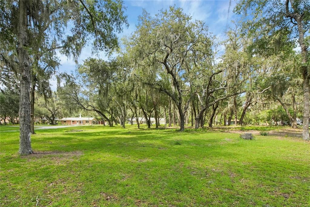 На продажу: $599,900 (6 спален, 5 ванн, 3752 Квадратных фут)