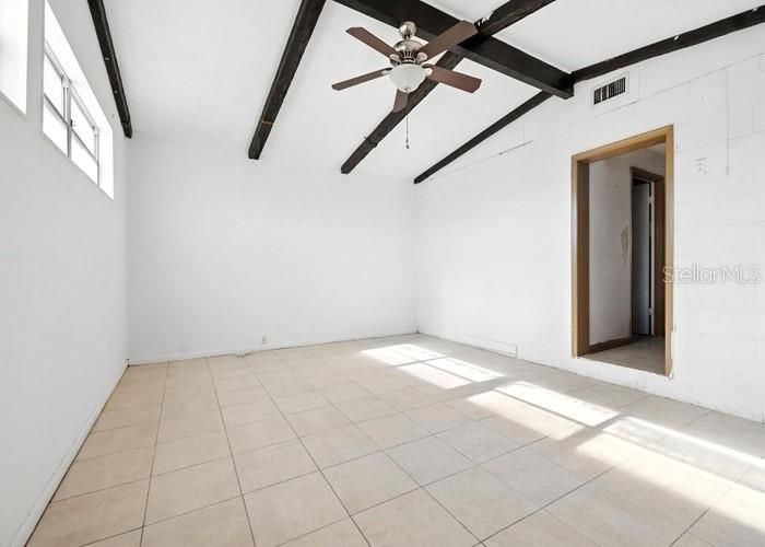 Active With Contract: $137,900 (4 beds, 2 baths, 1628 Square Feet)