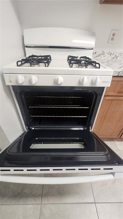 For Rent: $1,795 (3 beds, 2 baths, 1026 Square Feet)