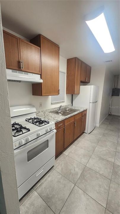 For Rent: $1,795 (3 beds, 2 baths, 1026 Square Feet)