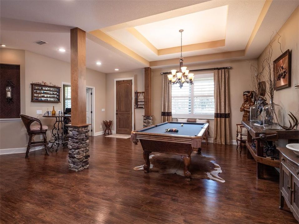 En Venta: $3,485,000 (3 camas, 2 baños, 3369 Pies cuadrados)