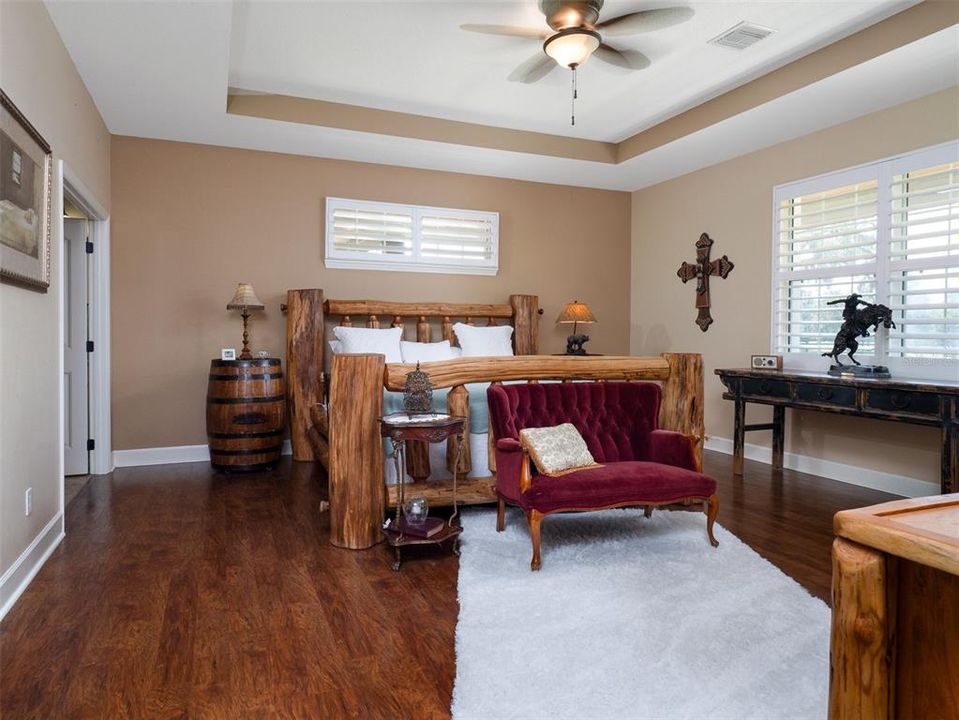 En Venta: $3,485,000 (3 camas, 2 baños, 3369 Pies cuadrados)