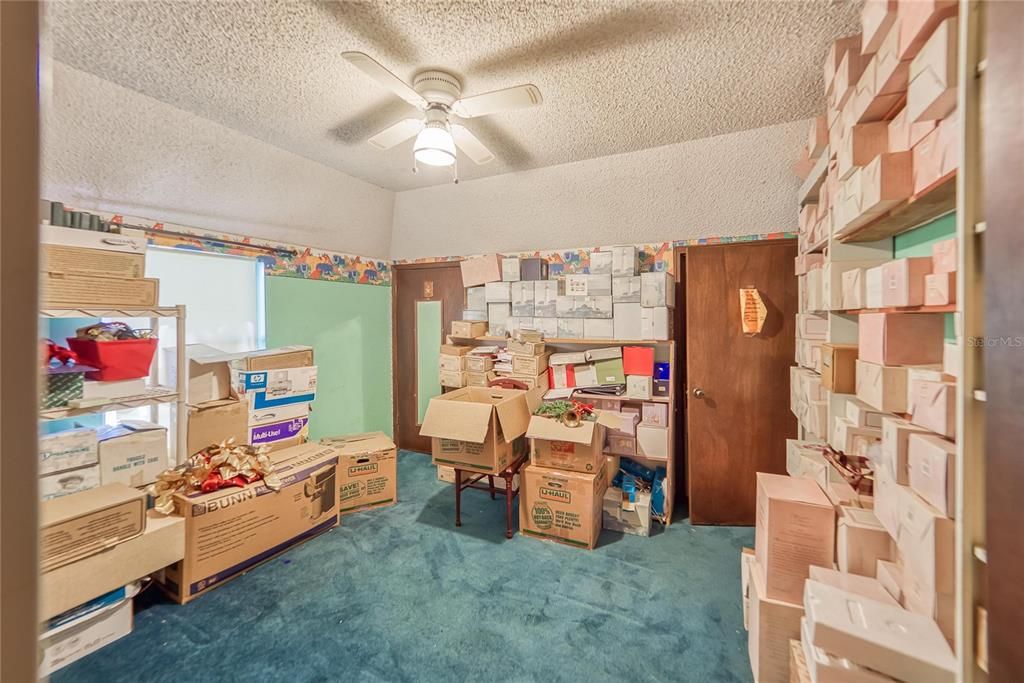 待售: $1,180,000 (5 贝兹, 3 浴室, 5880 平方英尺)