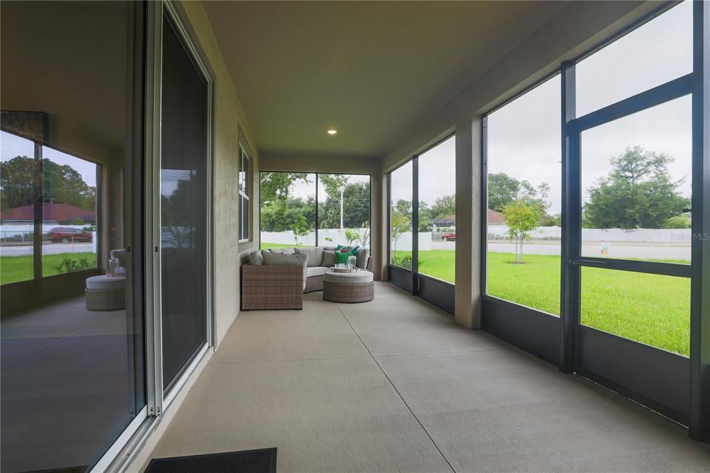 Active With Contract: $429,900 (4 beds, 3 baths, 3130 Square Feet)