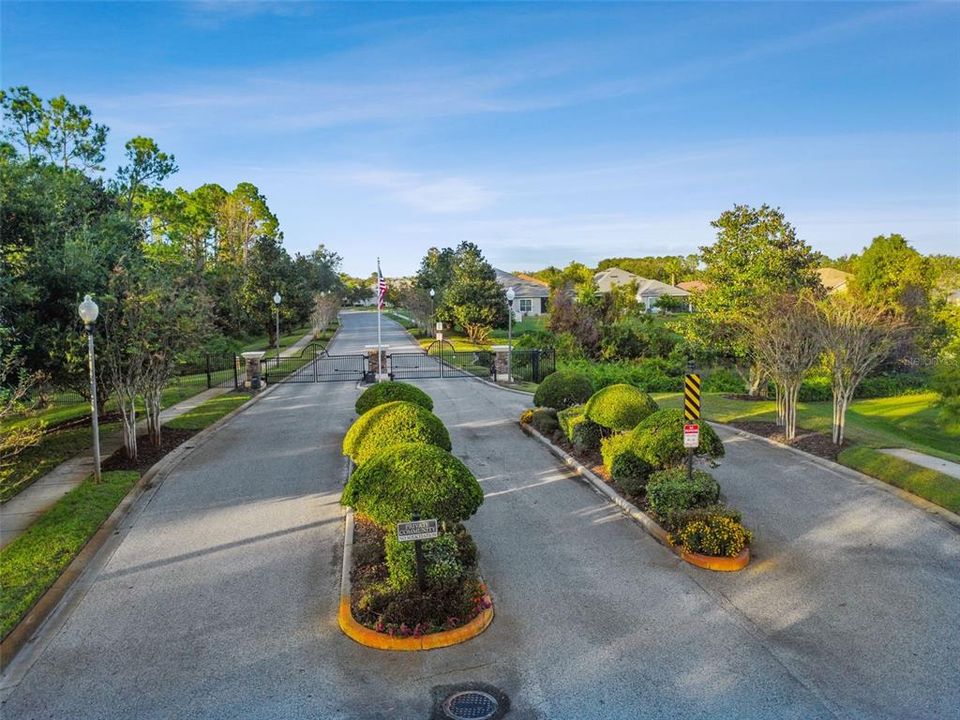 Active With Contract: $369,000 (2 beds, 2 baths, 1629 Square Feet)