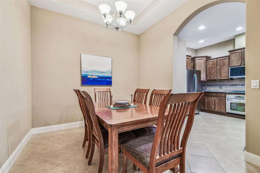 Active With Contract: $369,000 (2 beds, 2 baths, 1629 Square Feet)