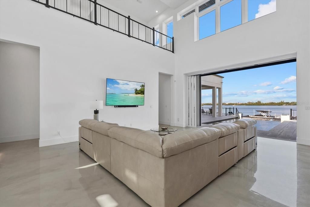 待售: $5,500,000 (3 贝兹, 4 浴室, 4048 平方英尺)