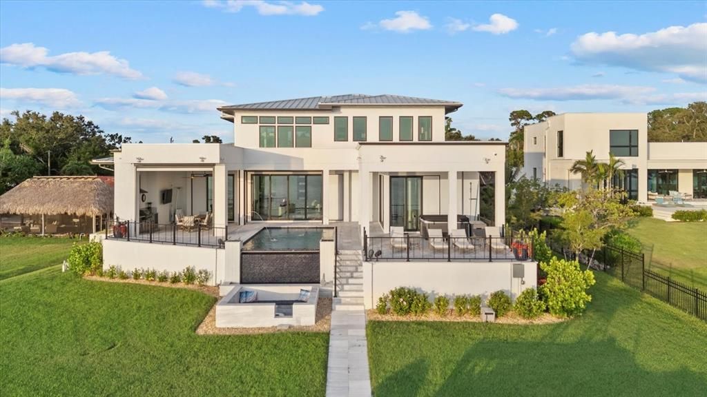 待售: $5,500,000 (3 贝兹, 4 浴室, 4048 平方英尺)