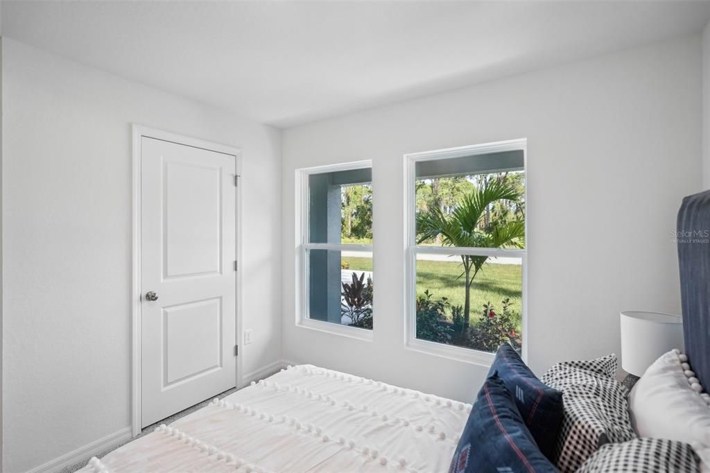 На продажу: $259,888 (3 спален, 2 ванн, 1666 Квадратных фут)