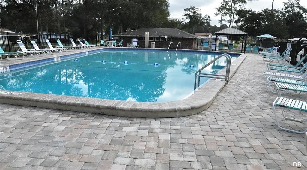 待售: $74,000 (1 贝兹, 1 浴室, 400 平方英尺)