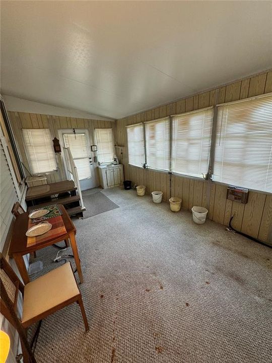 待售: $74,000 (1 贝兹, 1 浴室, 400 平方英尺)